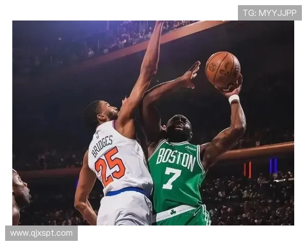波士顿凯尔特人鏖战劲敌巅峰对决点燃新赛季篮球激情