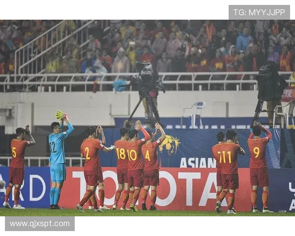 国足主场鏖战九十分钟顽强逼平劲旅展现全新拼搏精神