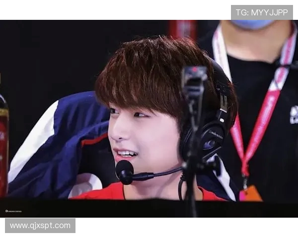 KT Rolster战队的崛起与挑战：从电竞新星到全球赛场上的王者之路